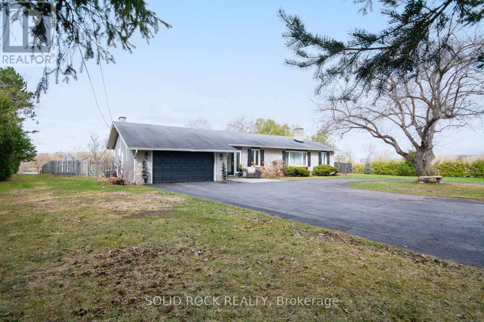 724 River Road