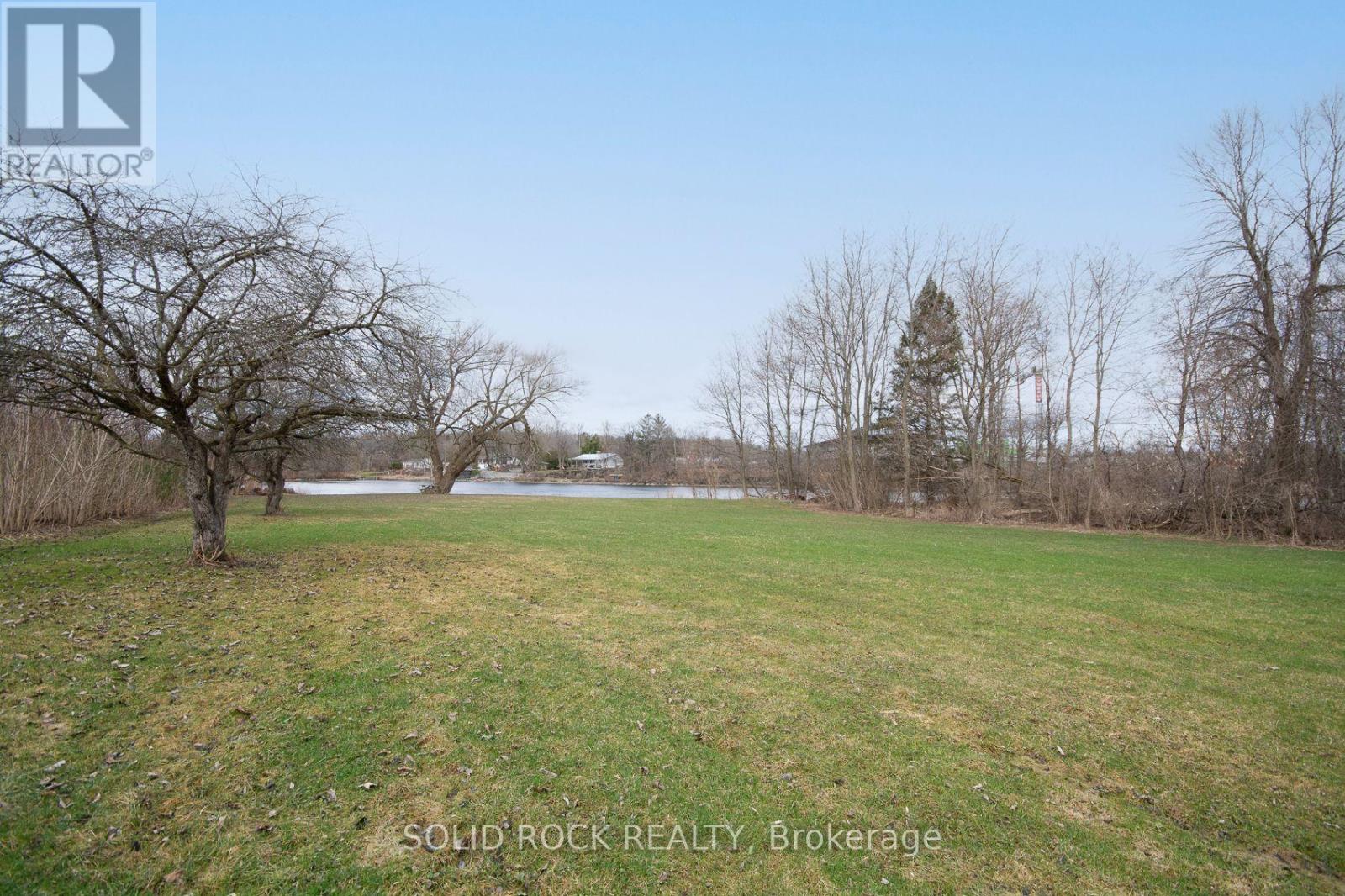 724 River Road