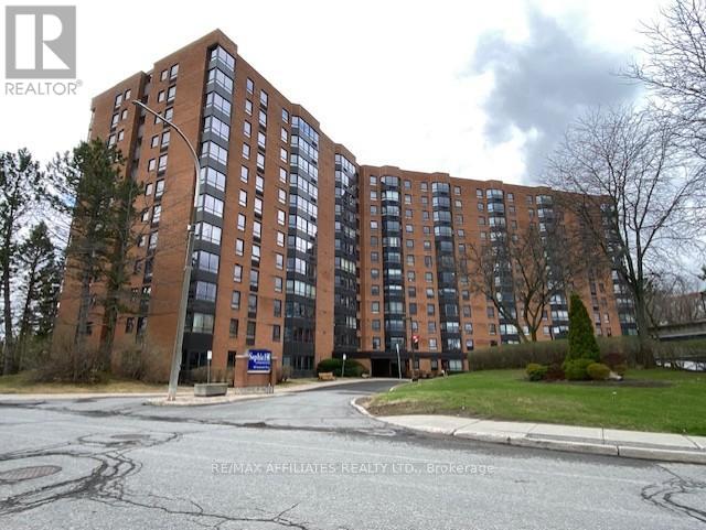 914 - 80 Sandcastle Drive
