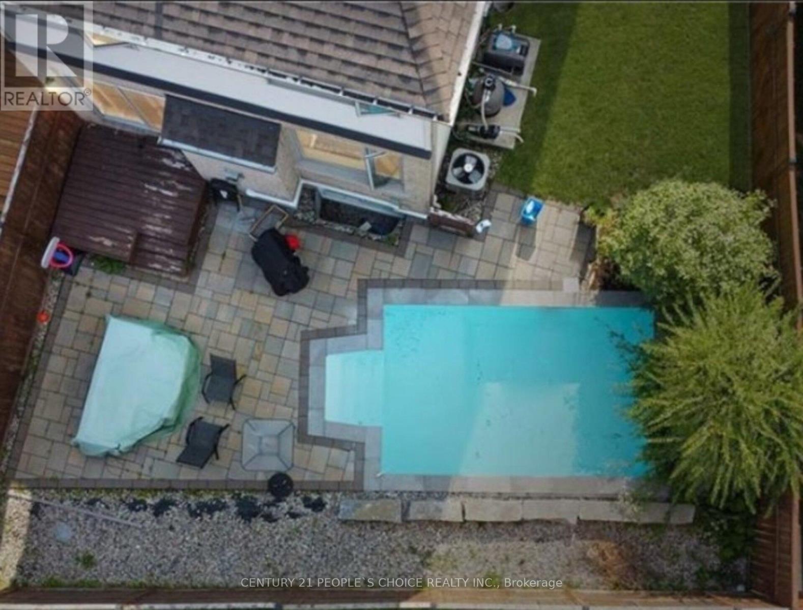 552 Stargazer Crescent