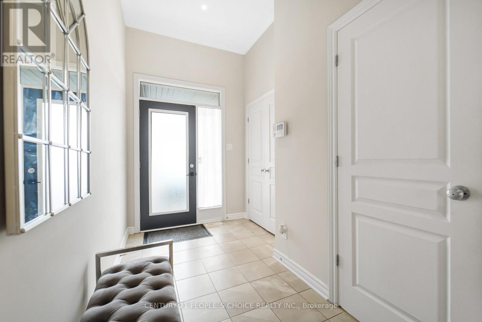 552 Stargazer Crescent