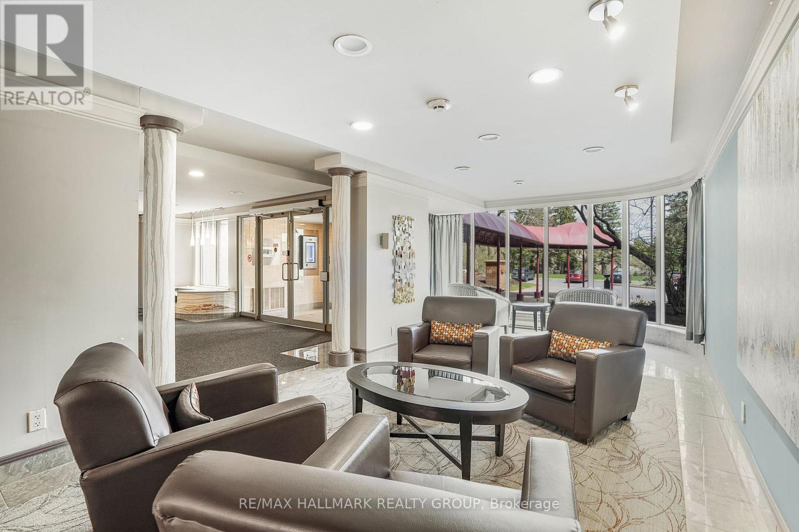 1109 - 100 Grant Carman Drive