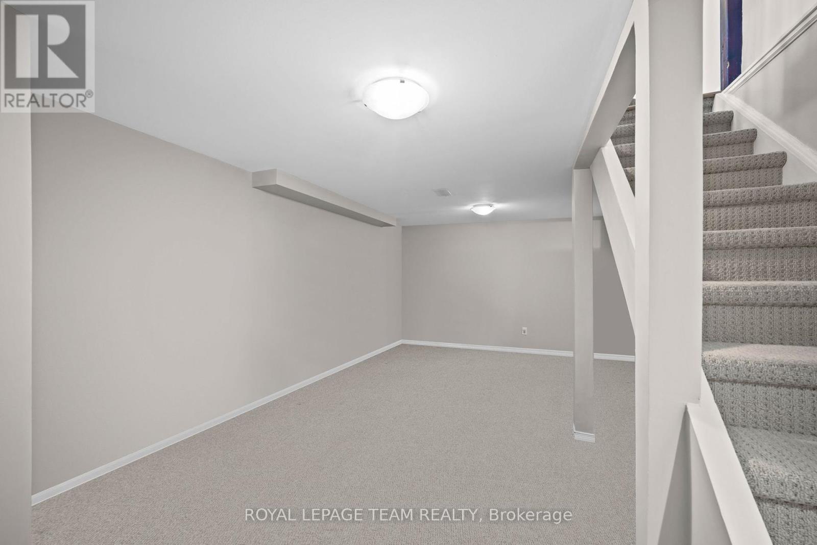 380 Queen Elizabeth Place