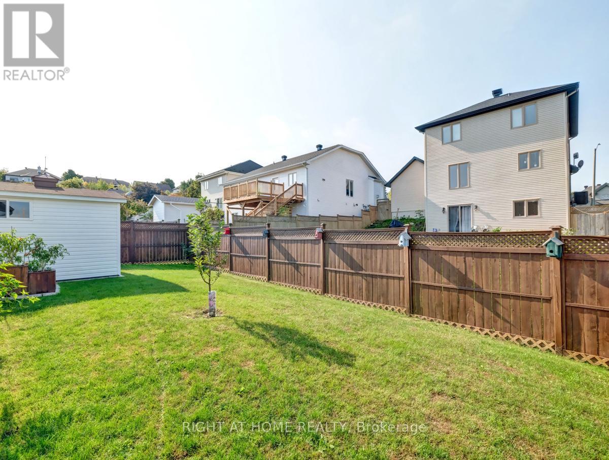 144 Sandra Crescent