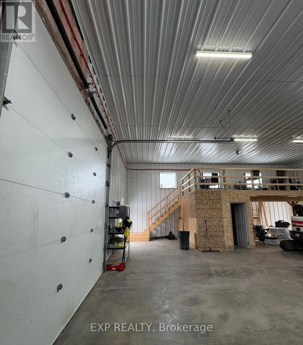 5601 Thunder Road