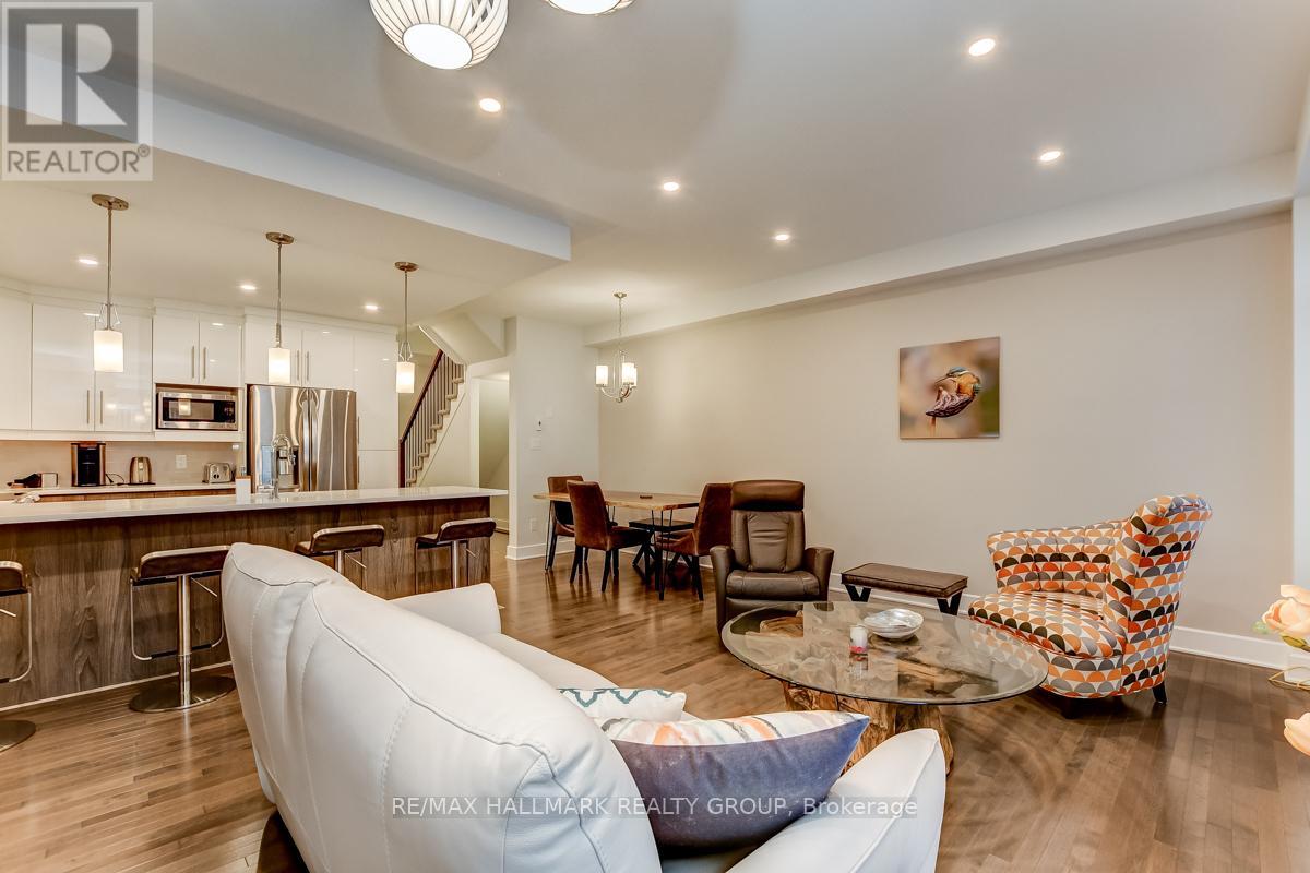 1006 Shefford Road