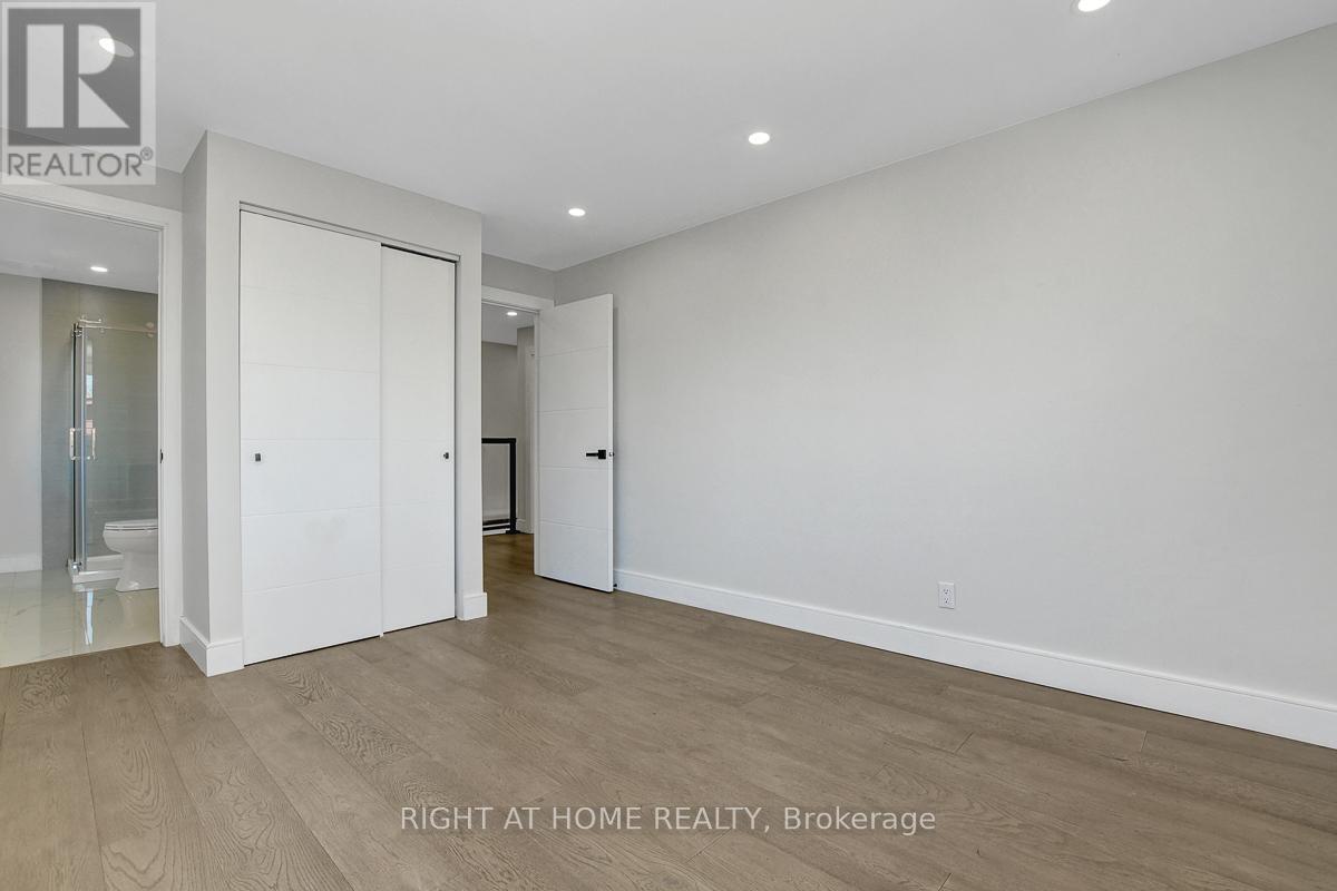 81 Canter Boulevard