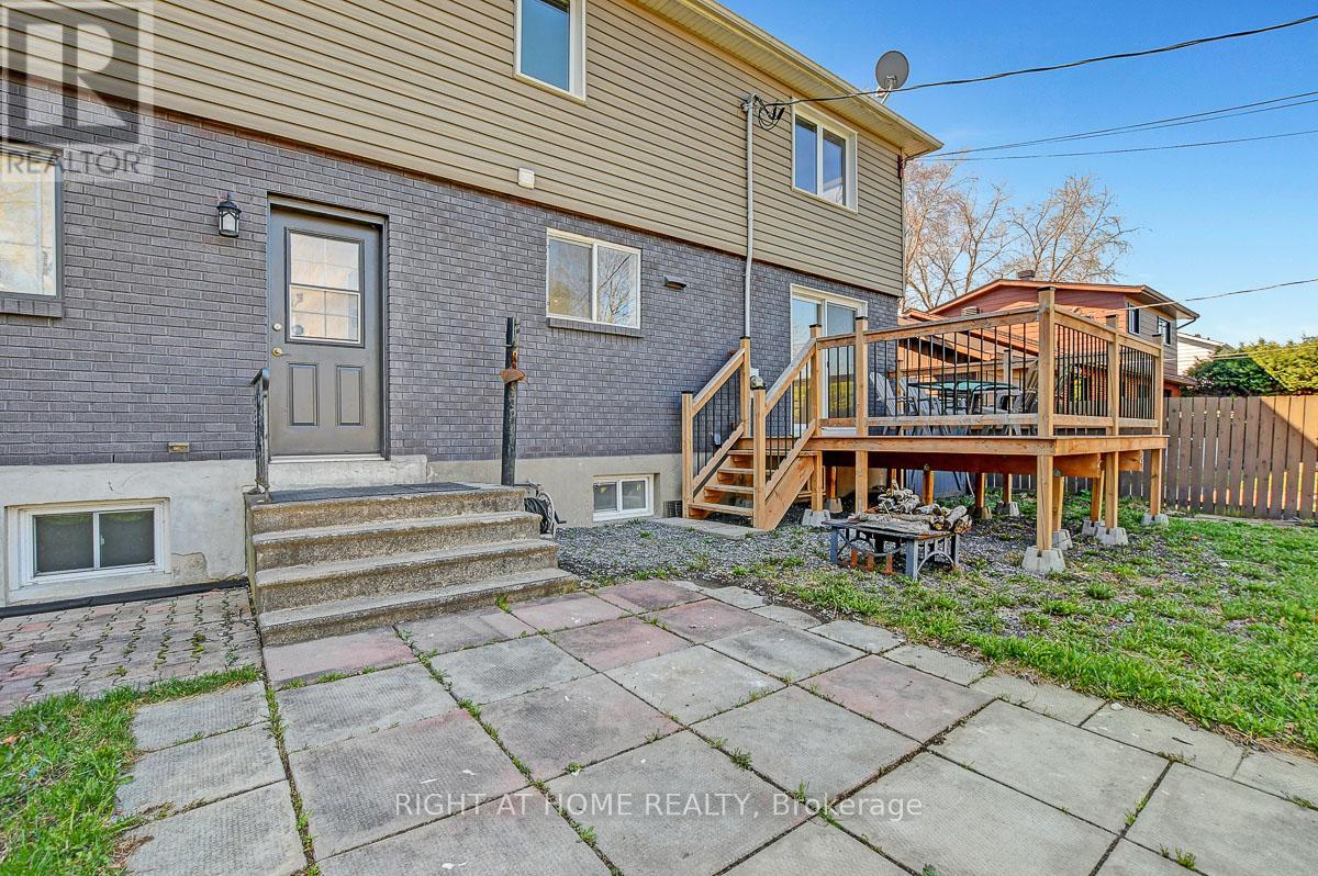 81 Canter Boulevard