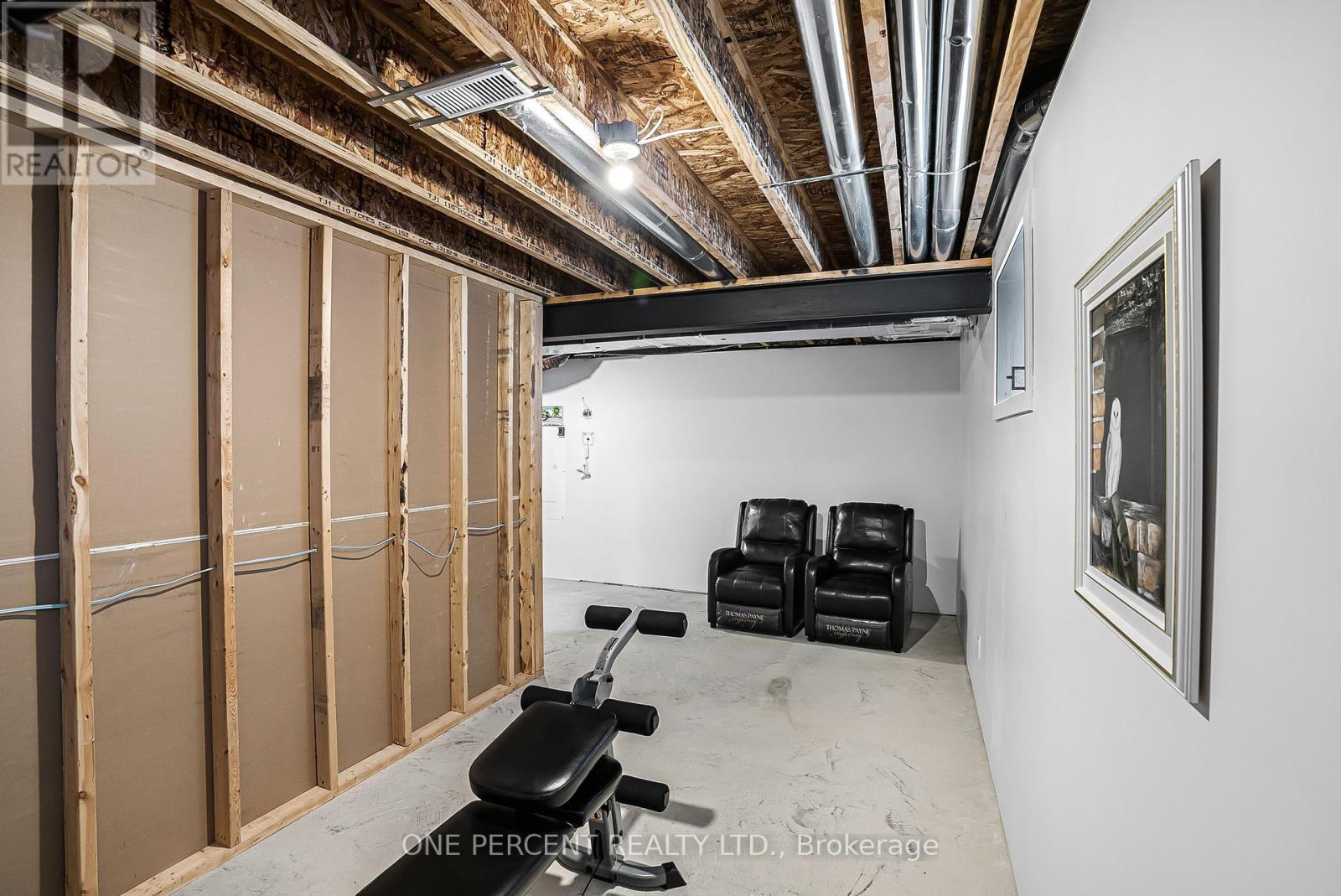 6487 Renaud Road