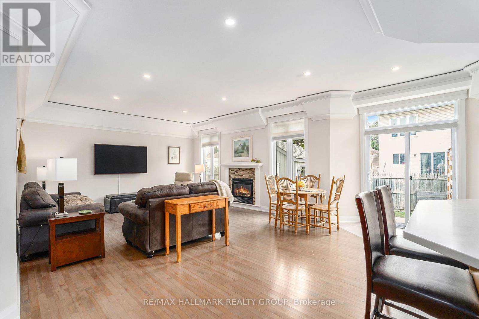 19 Westwinds Place