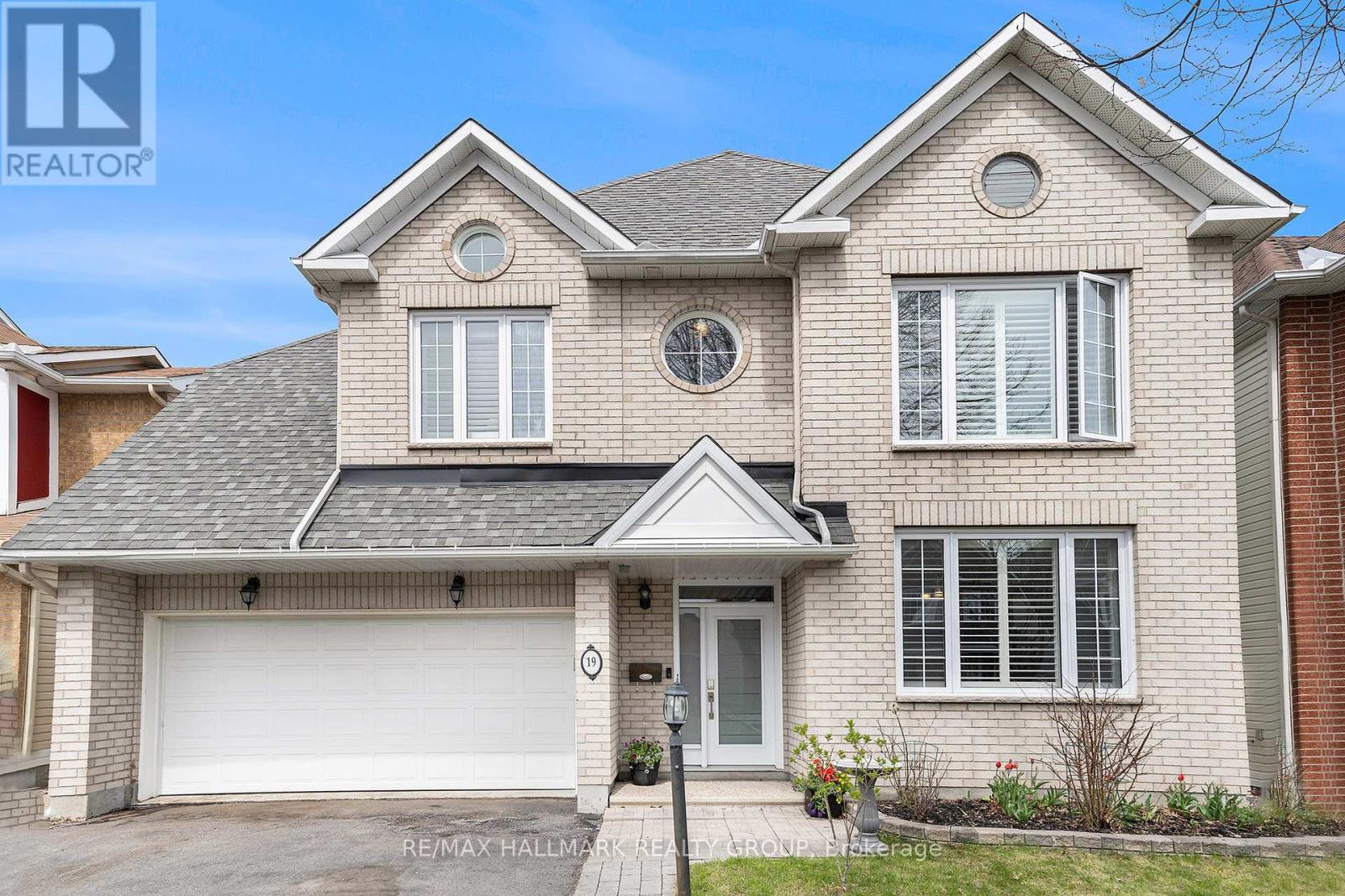 19 Westwinds Place