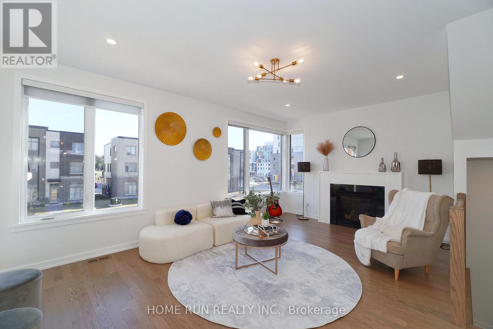 1409 Hemlock Road