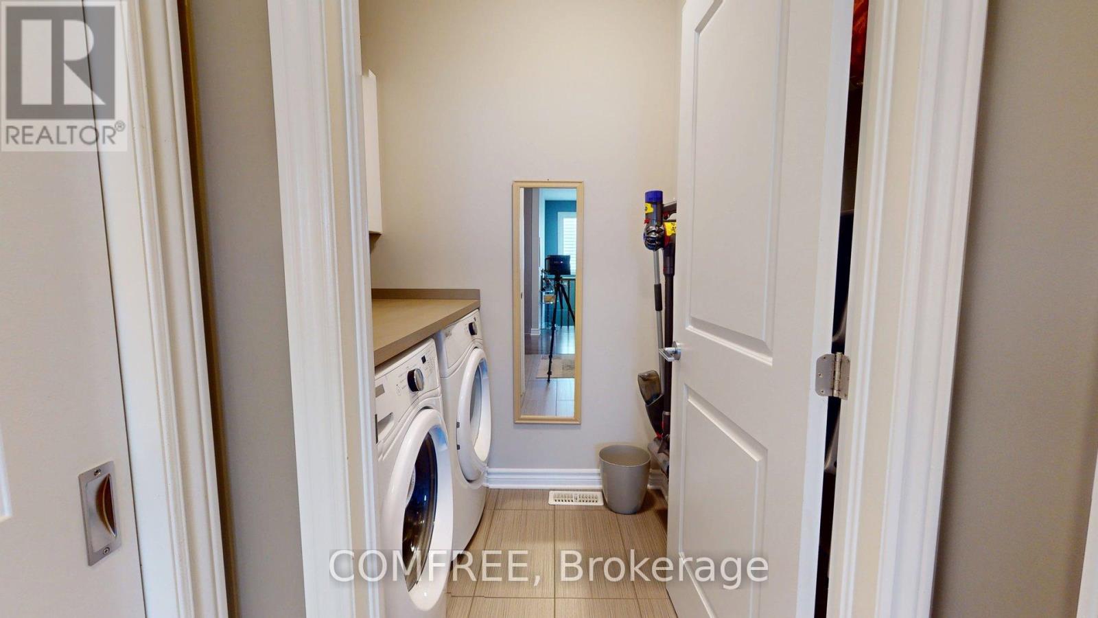 126 Boxcar Crescent