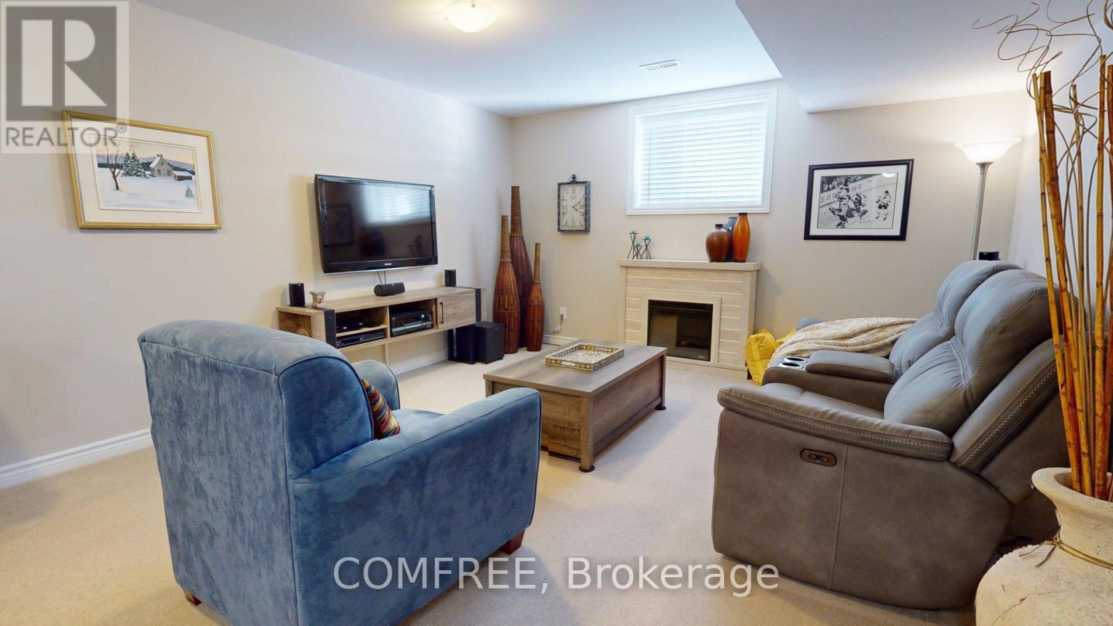 126 Boxcar Crescent