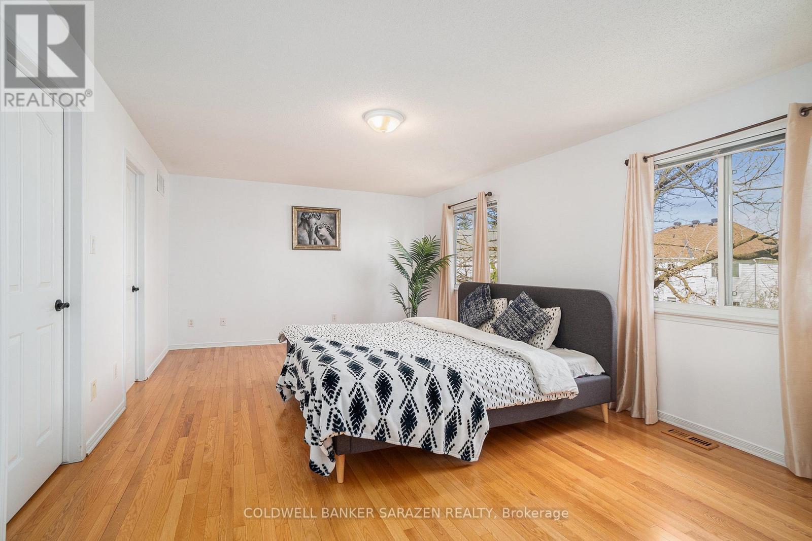 9 Leatherwood Crescent