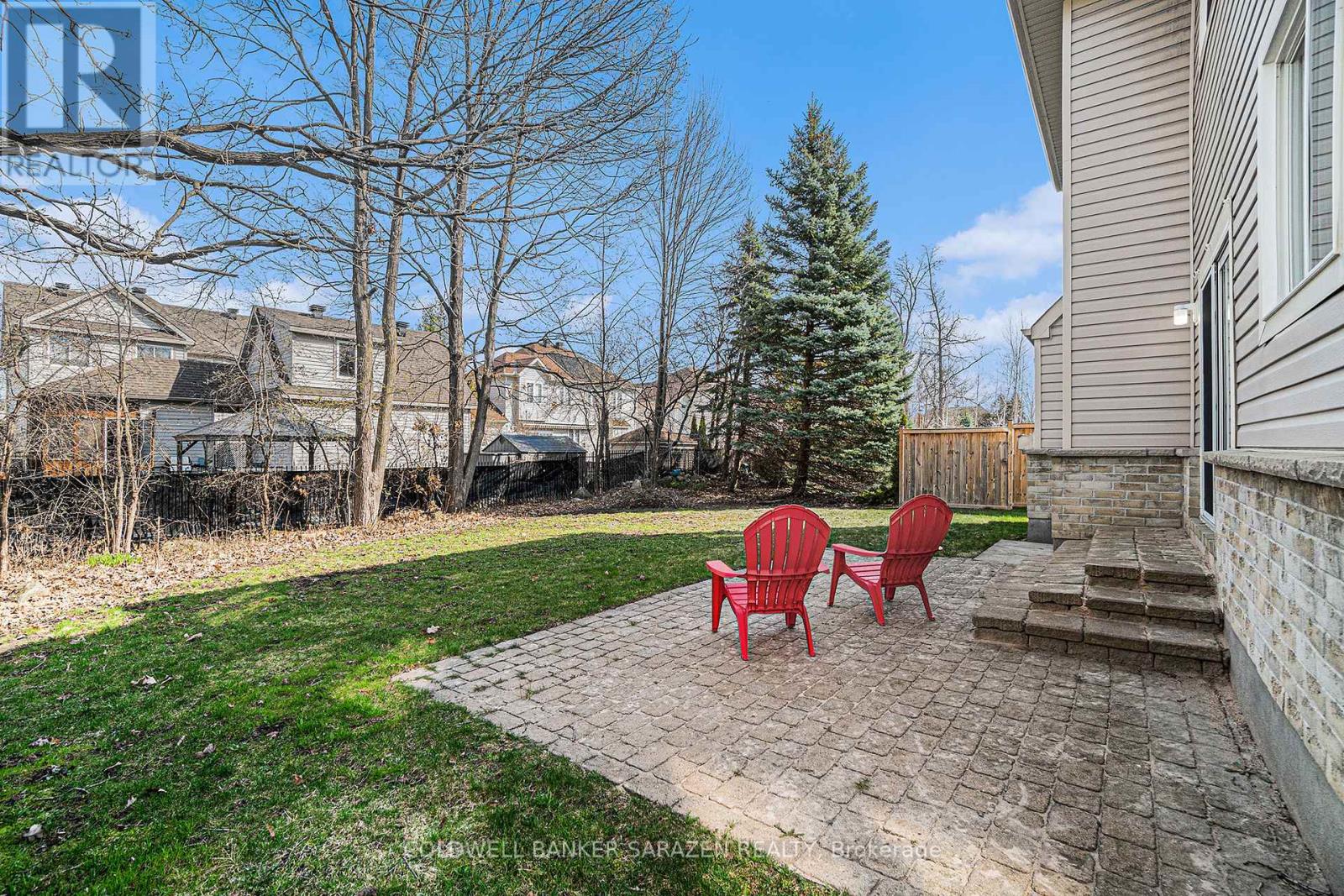 9 Leatherwood Crescent