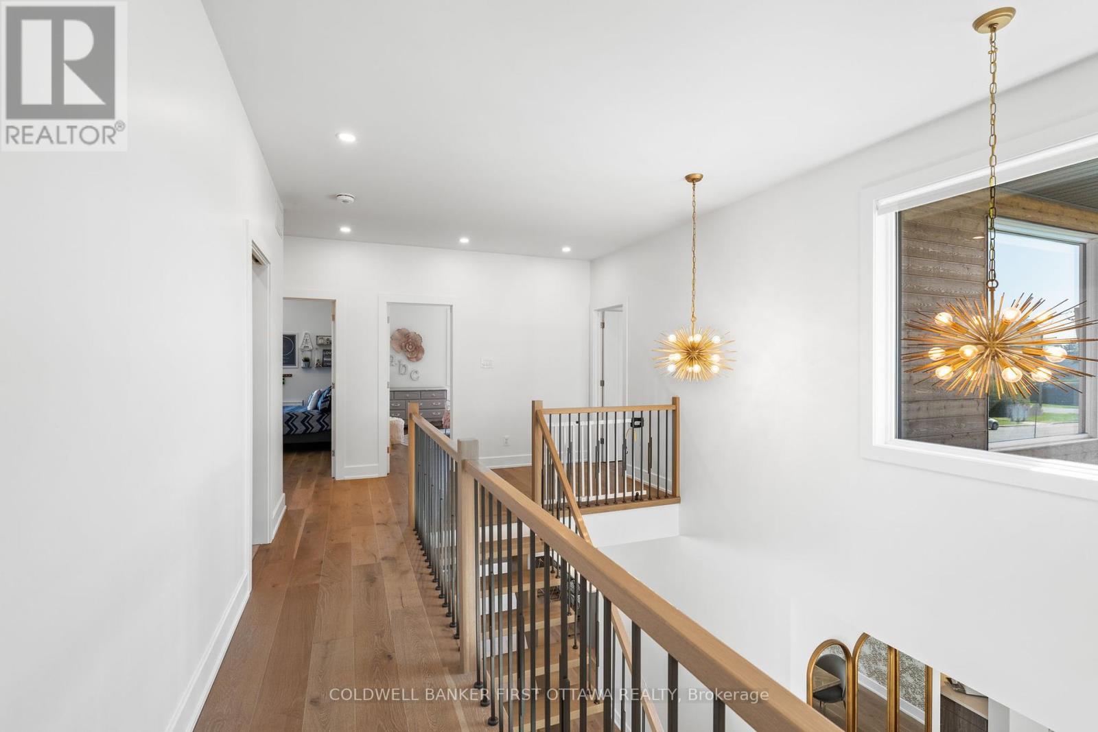 13 Brook Lane