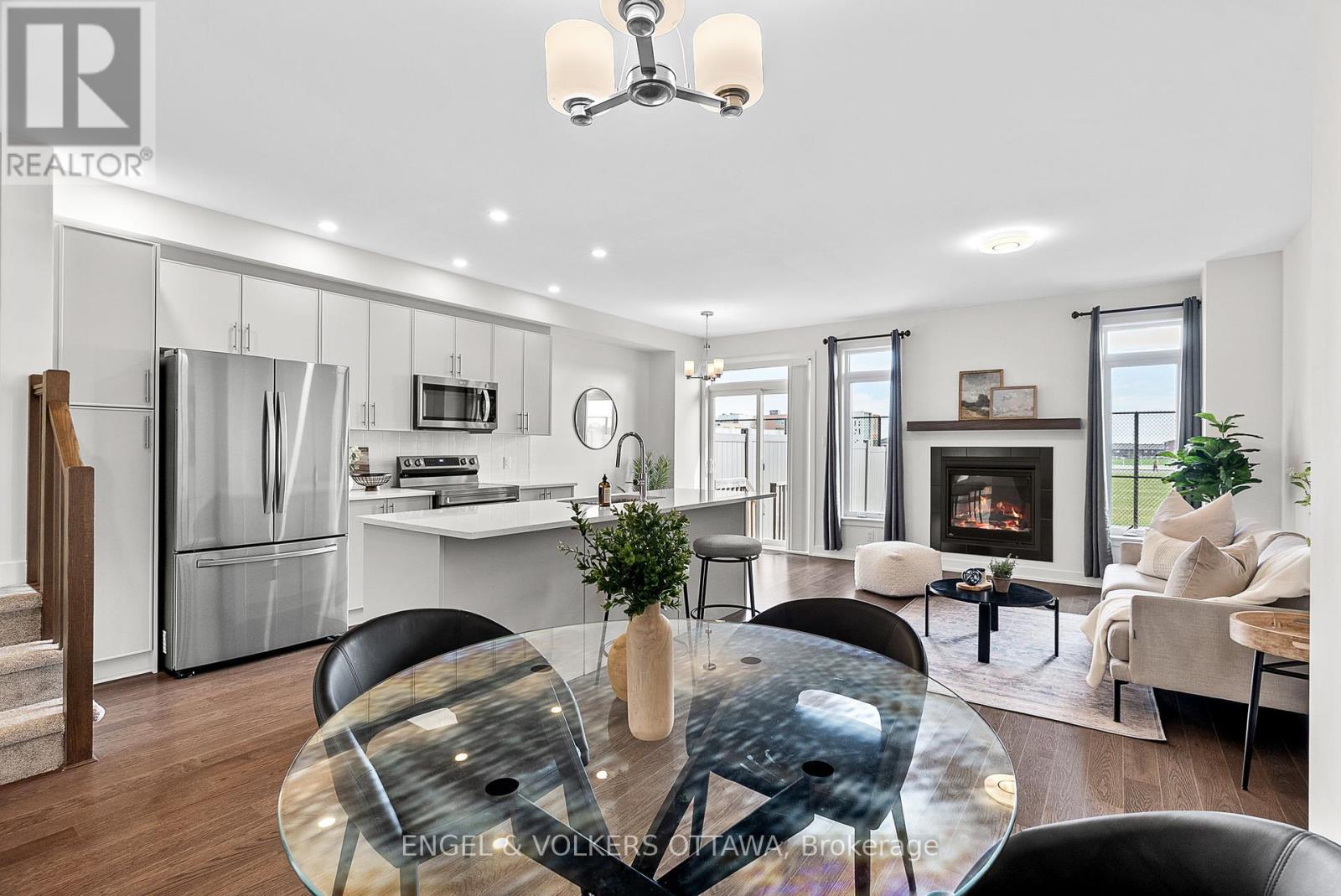 275 Finsbury Avenue
