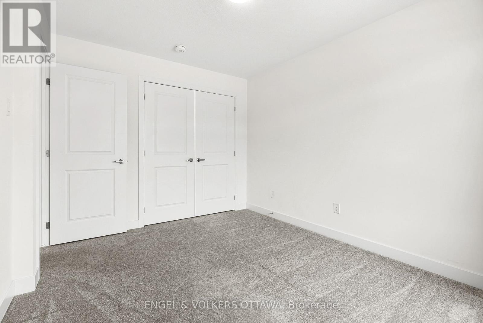 275 Finsbury Avenue