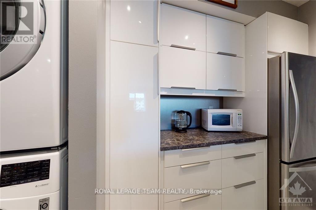 204 - 266 Lorry Greenberg Drive