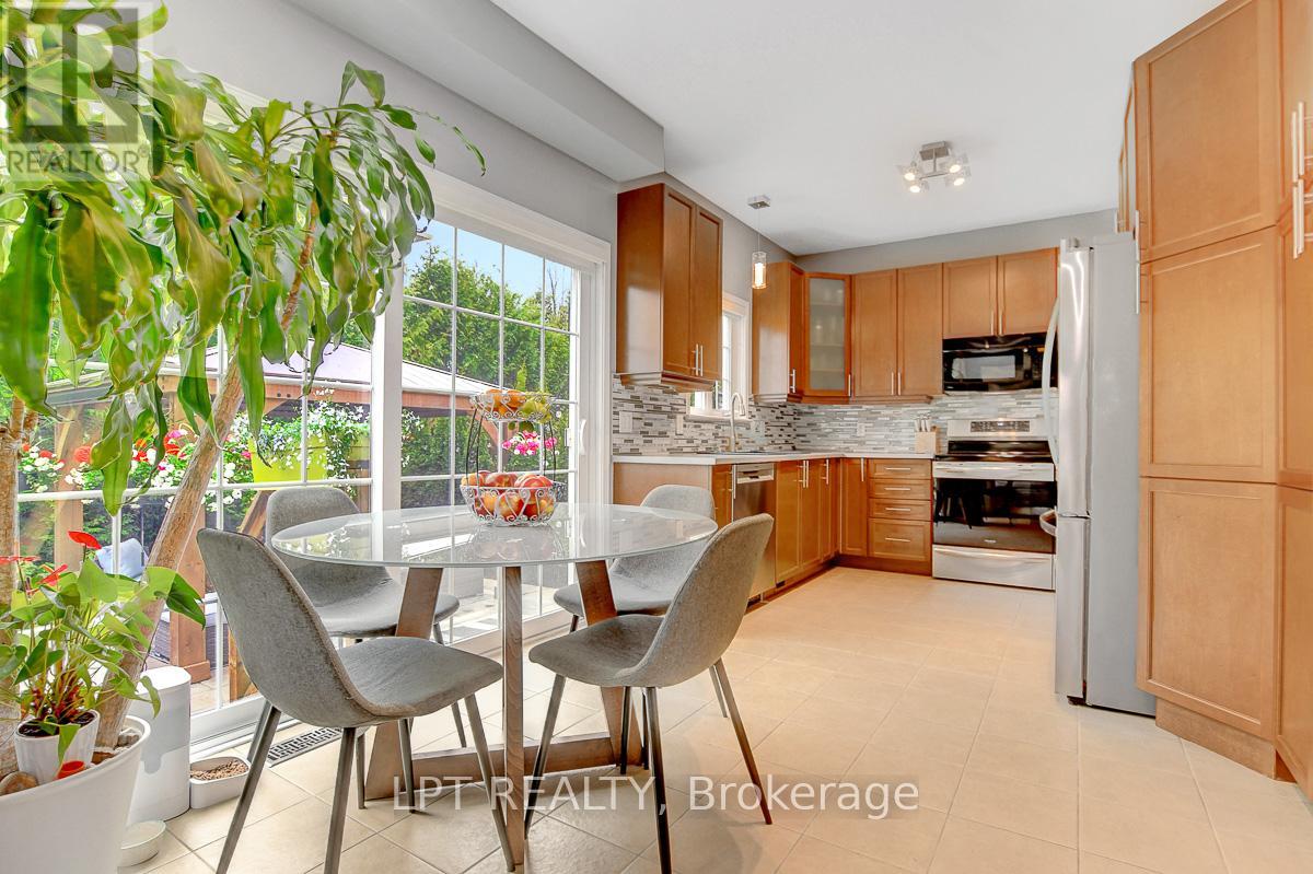 345 Eckerson Avenue