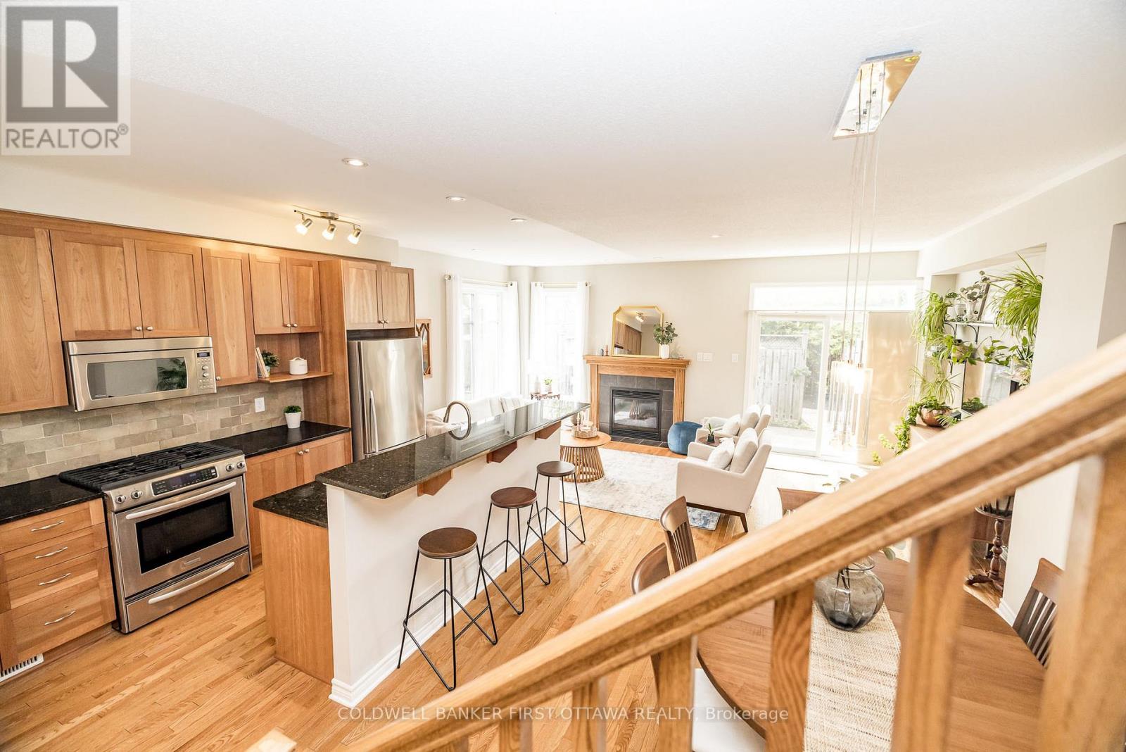 109 Mojave Crescent