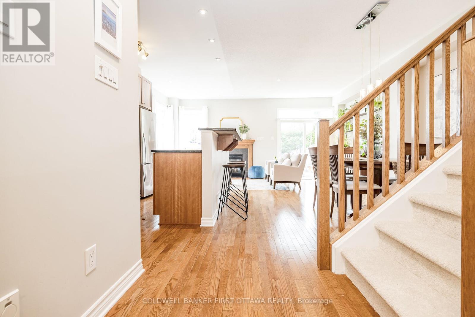 109 Mojave Crescent