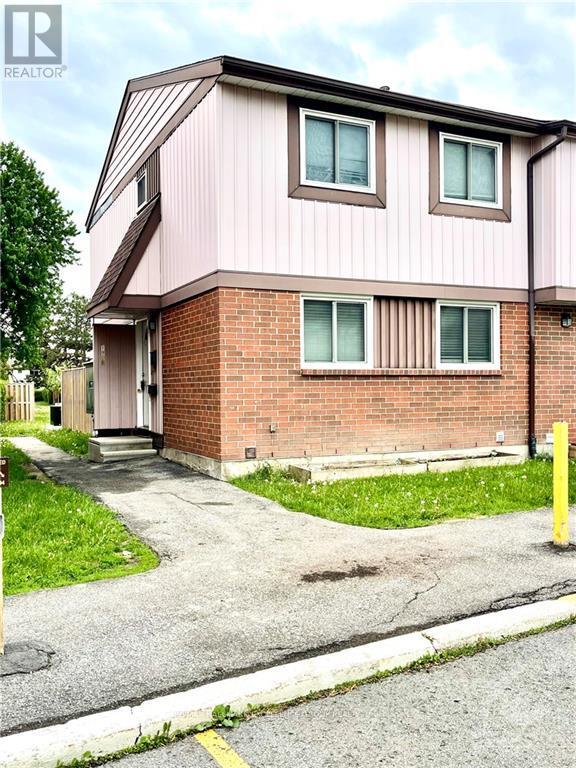 8 - 1906 Belmore Lane