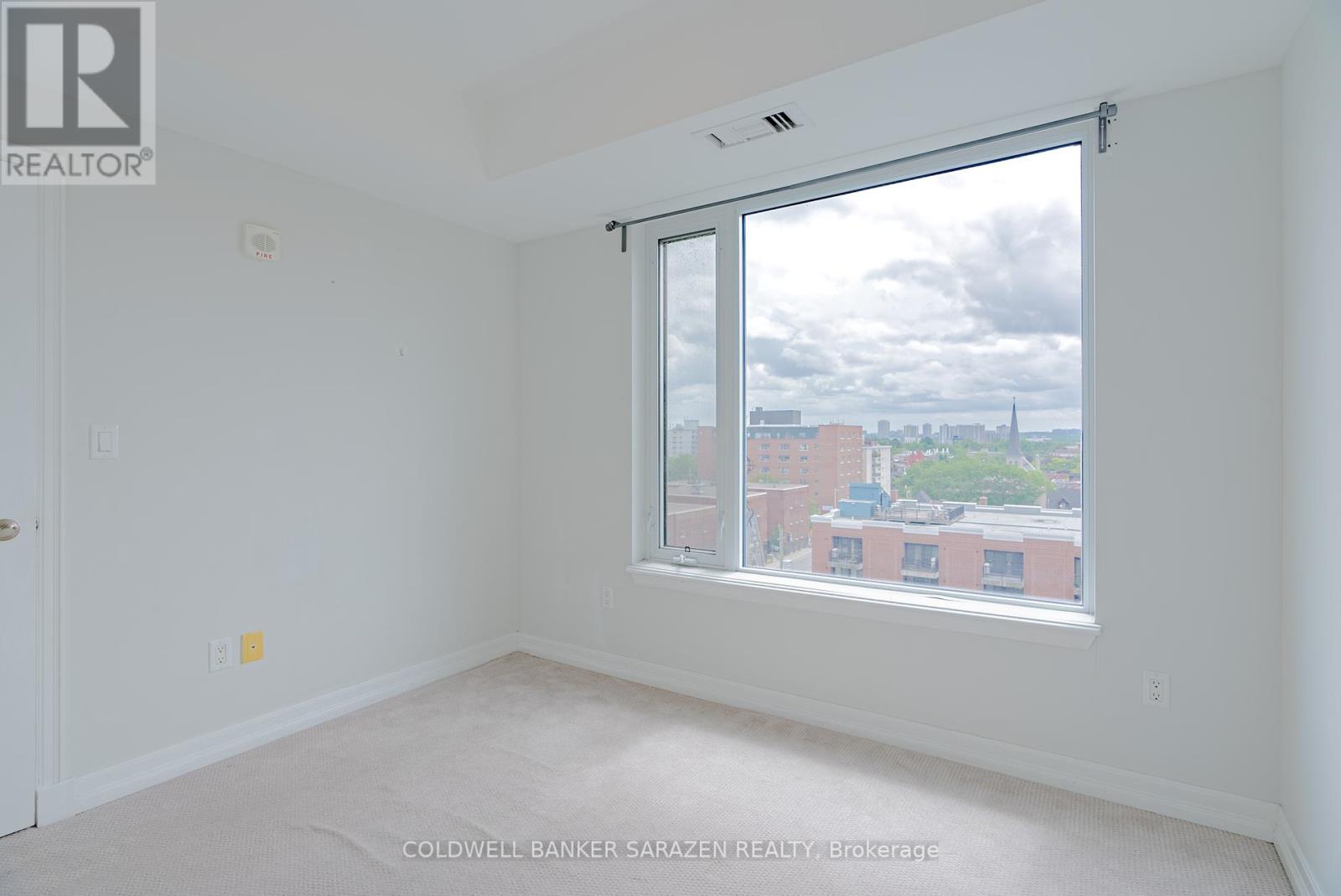 1001 - 238 Besserer Street