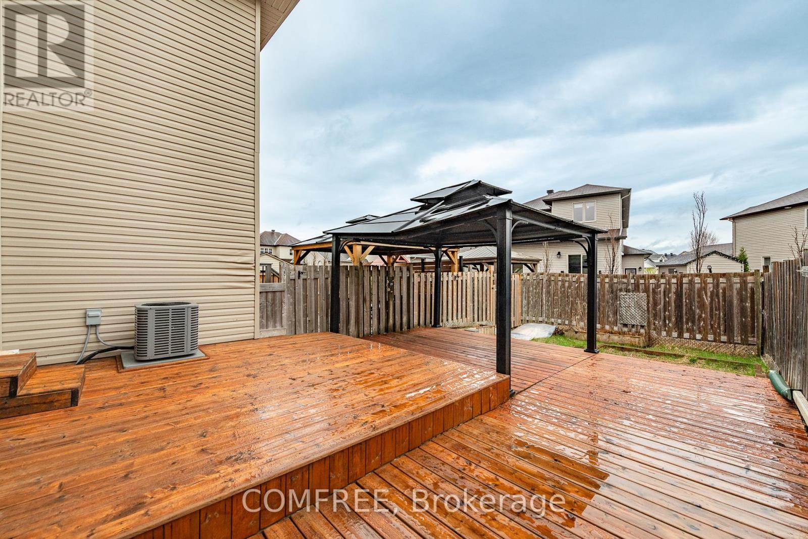 962 Linaria Walk