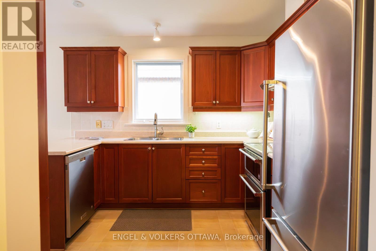 4293 Green Gables Lane