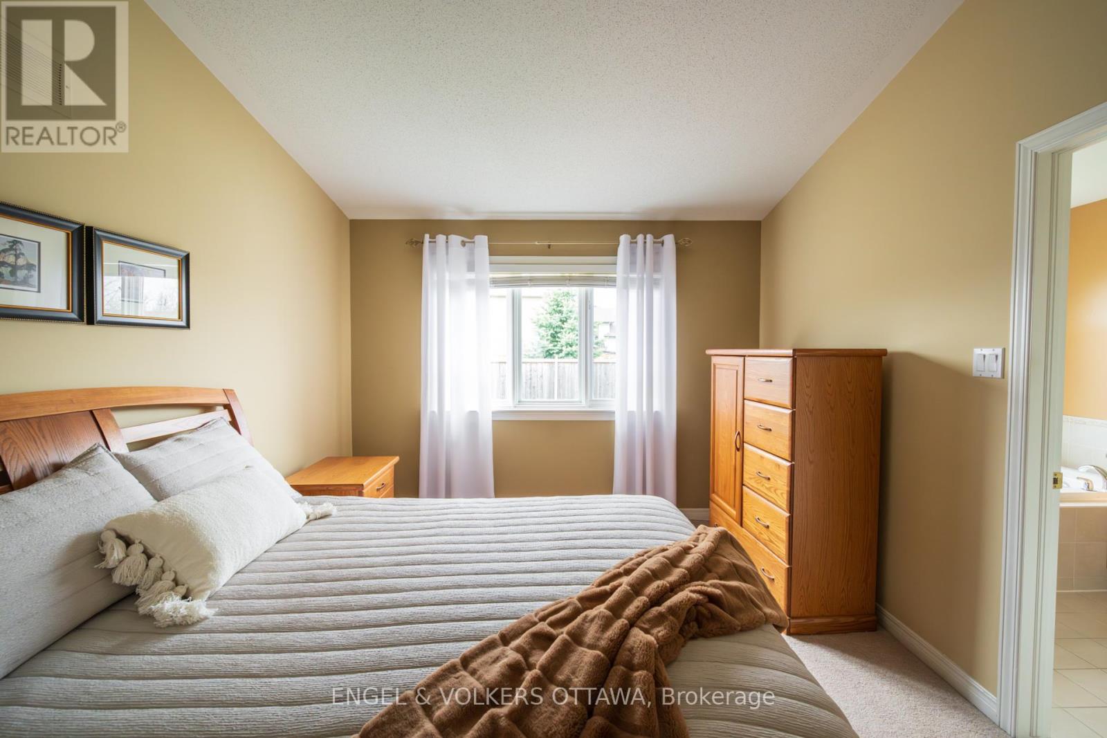 4293 Green Gables Lane