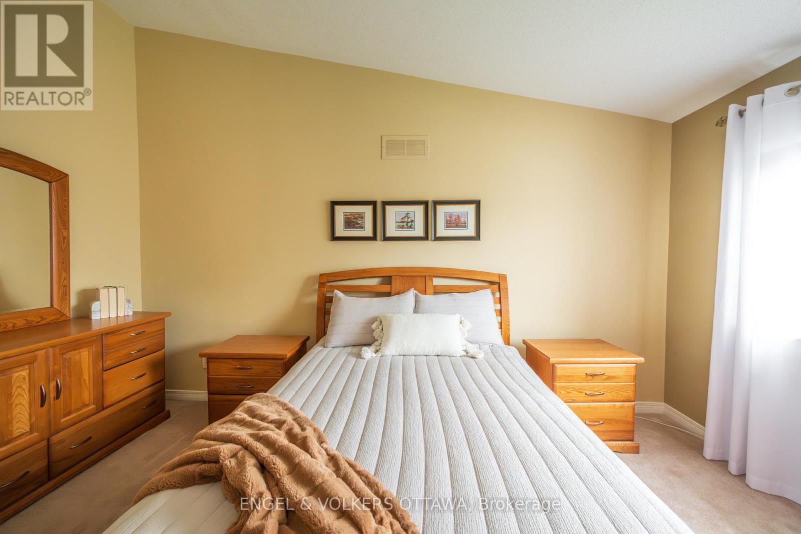 4293 Green Gables Lane