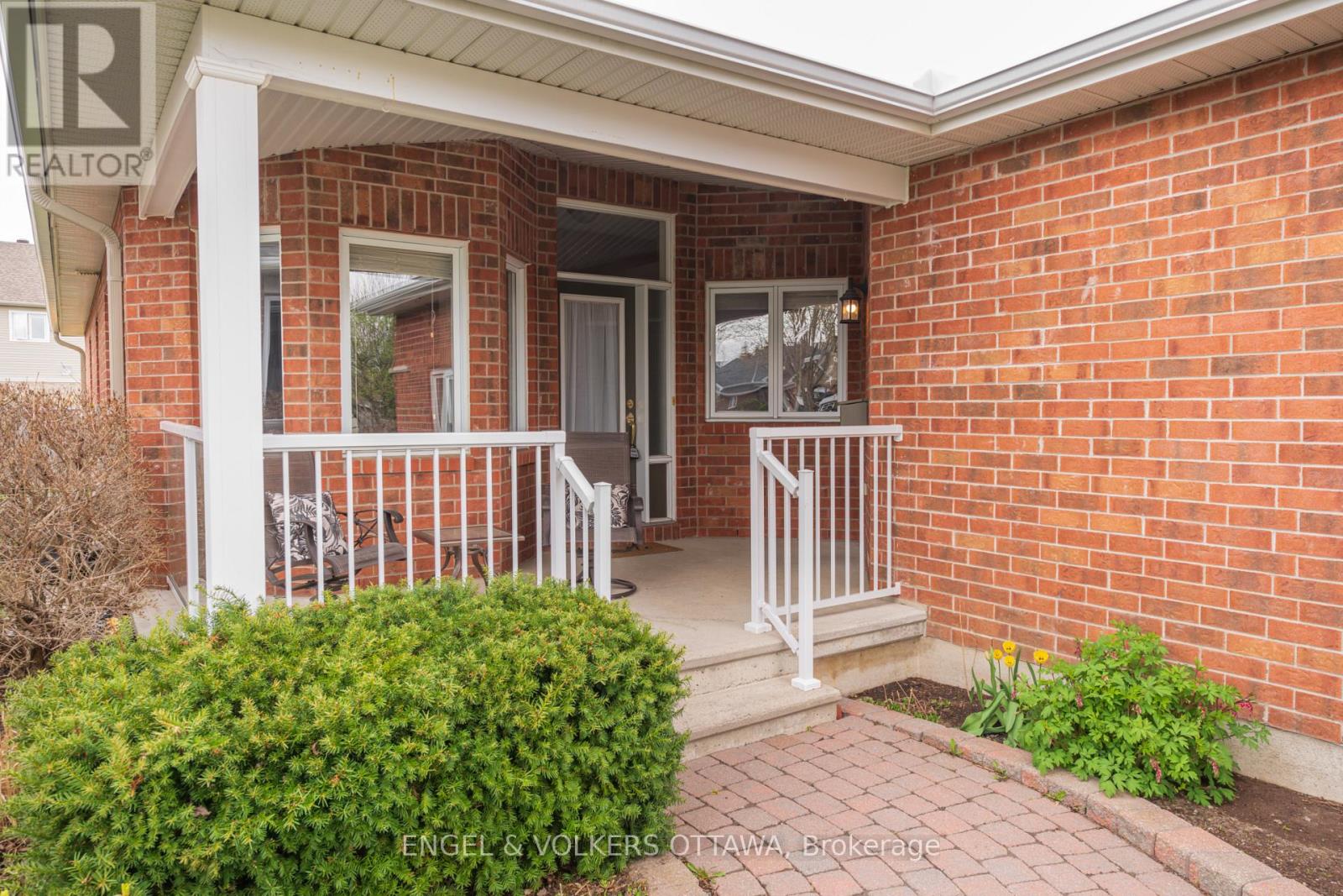 4293 Green Gables Lane