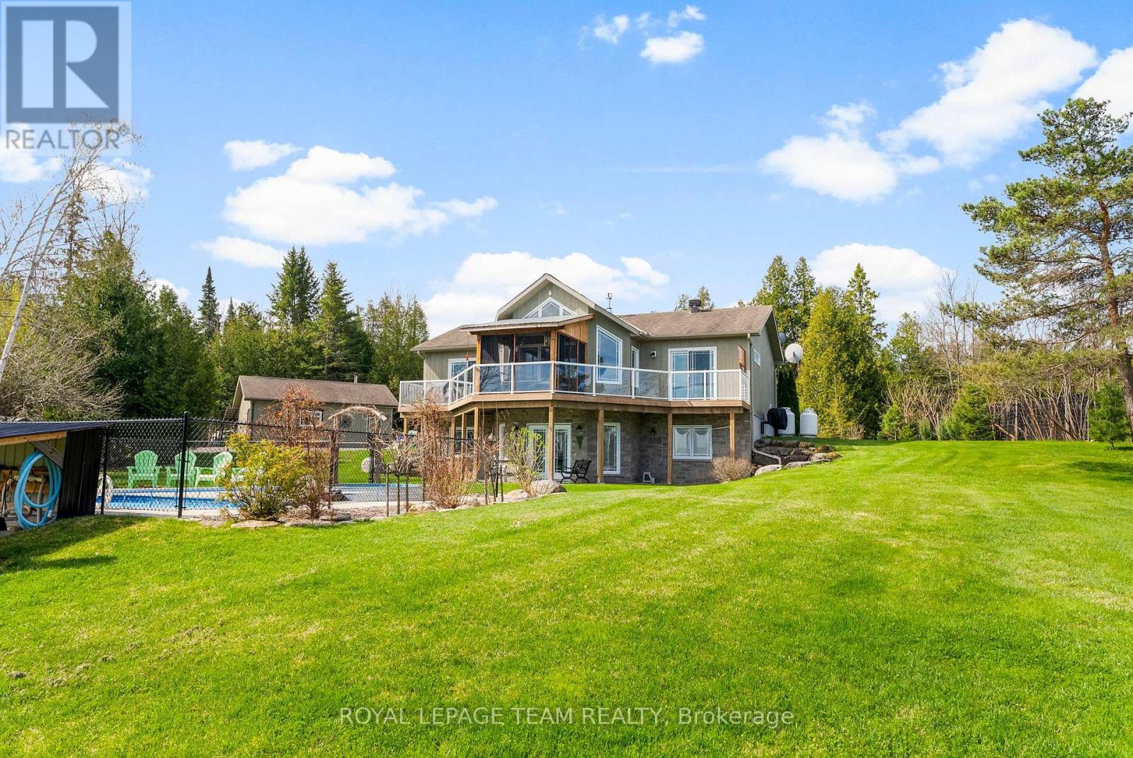 4372 River Road