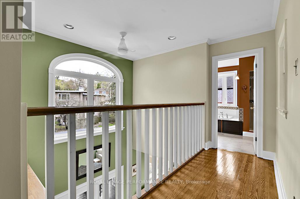 2043 Riverside Drive