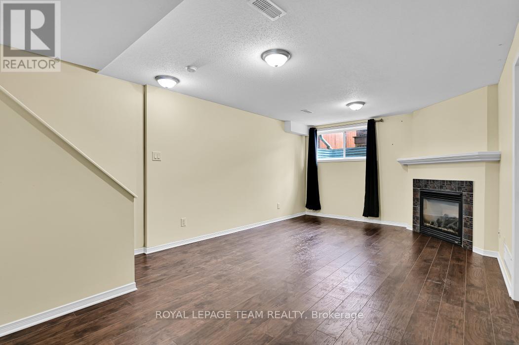 773 Nakina Way