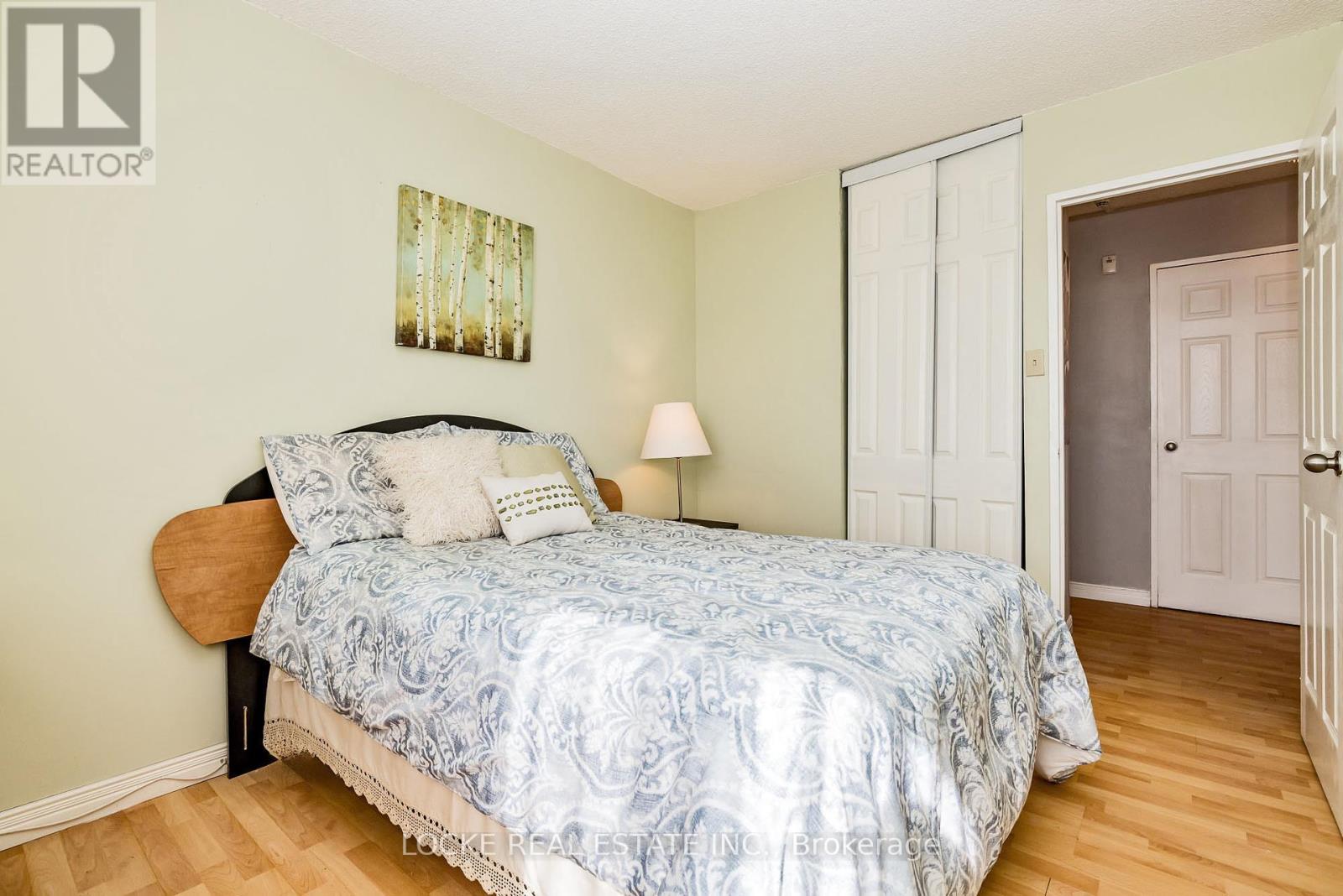 918 - 2020 Jasmine Crescent