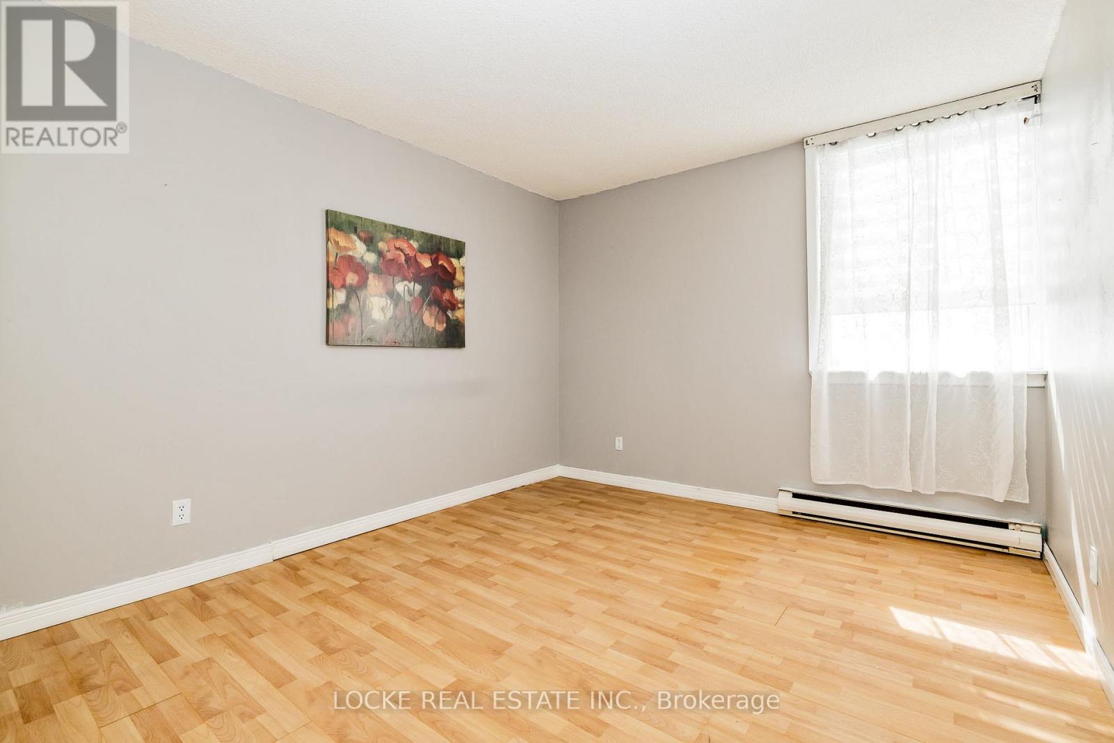 918 - 2020 Jasmine Crescent