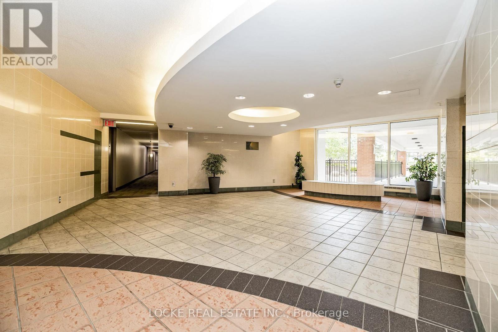 918 - 2020 Jasmine Crescent