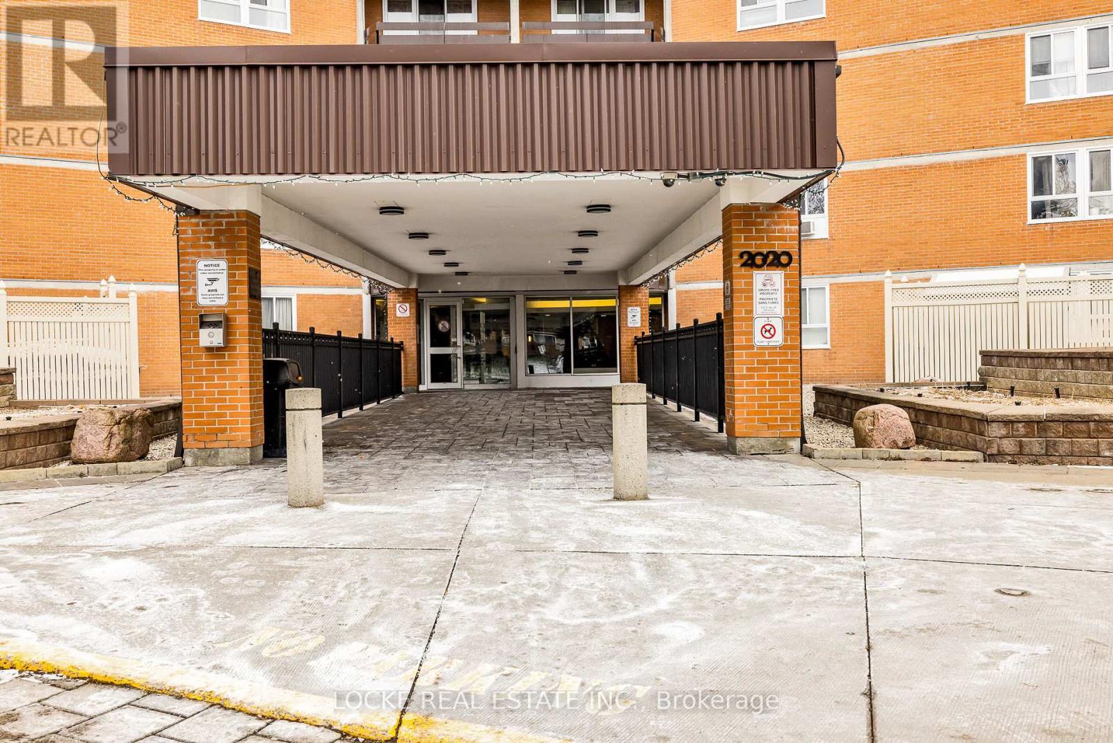918 - 2020 Jasmine Crescent