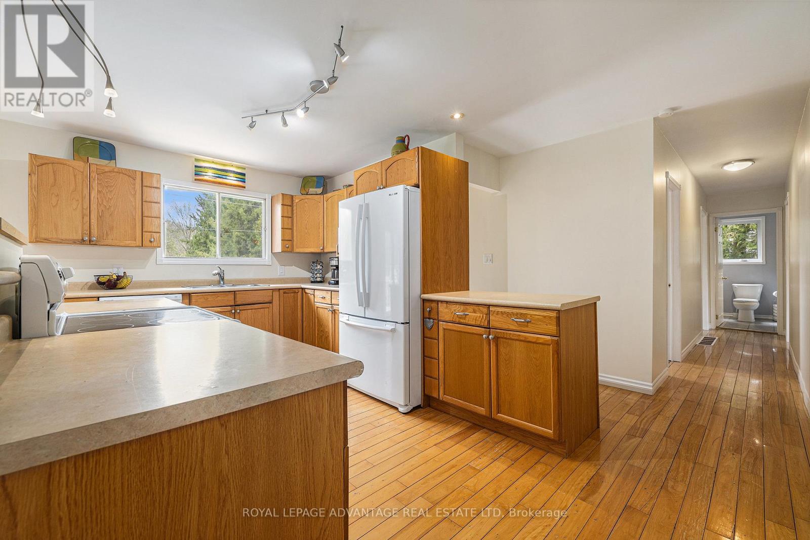 2579 Rideau Ferry Road