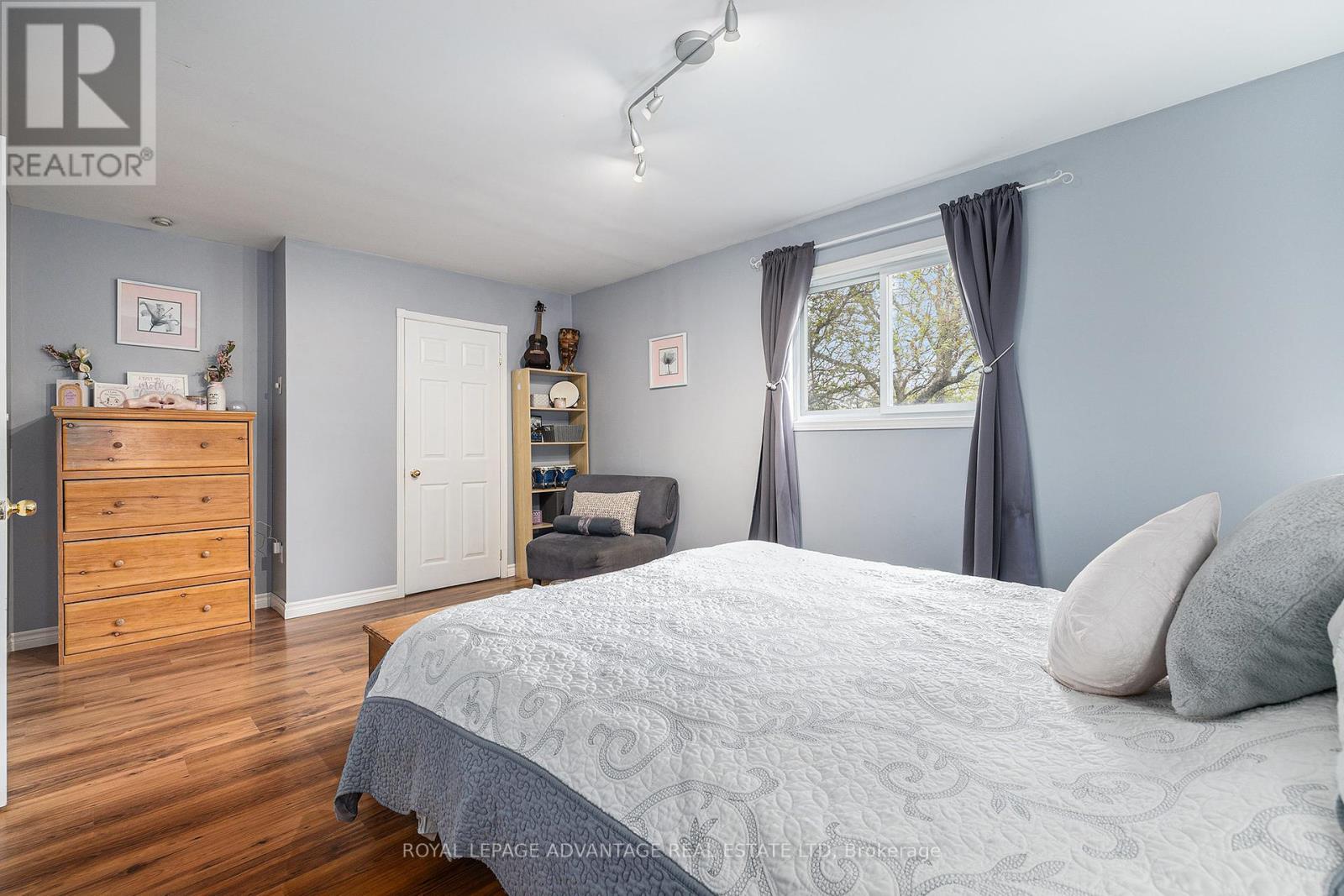 2579 Rideau Ferry Road