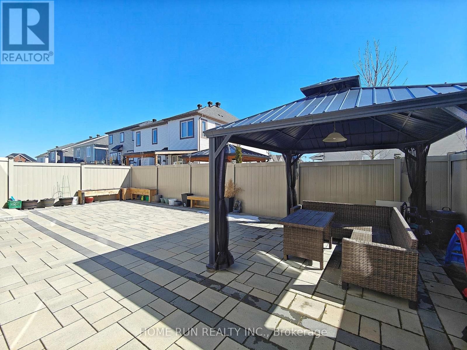 580 Malahat Way