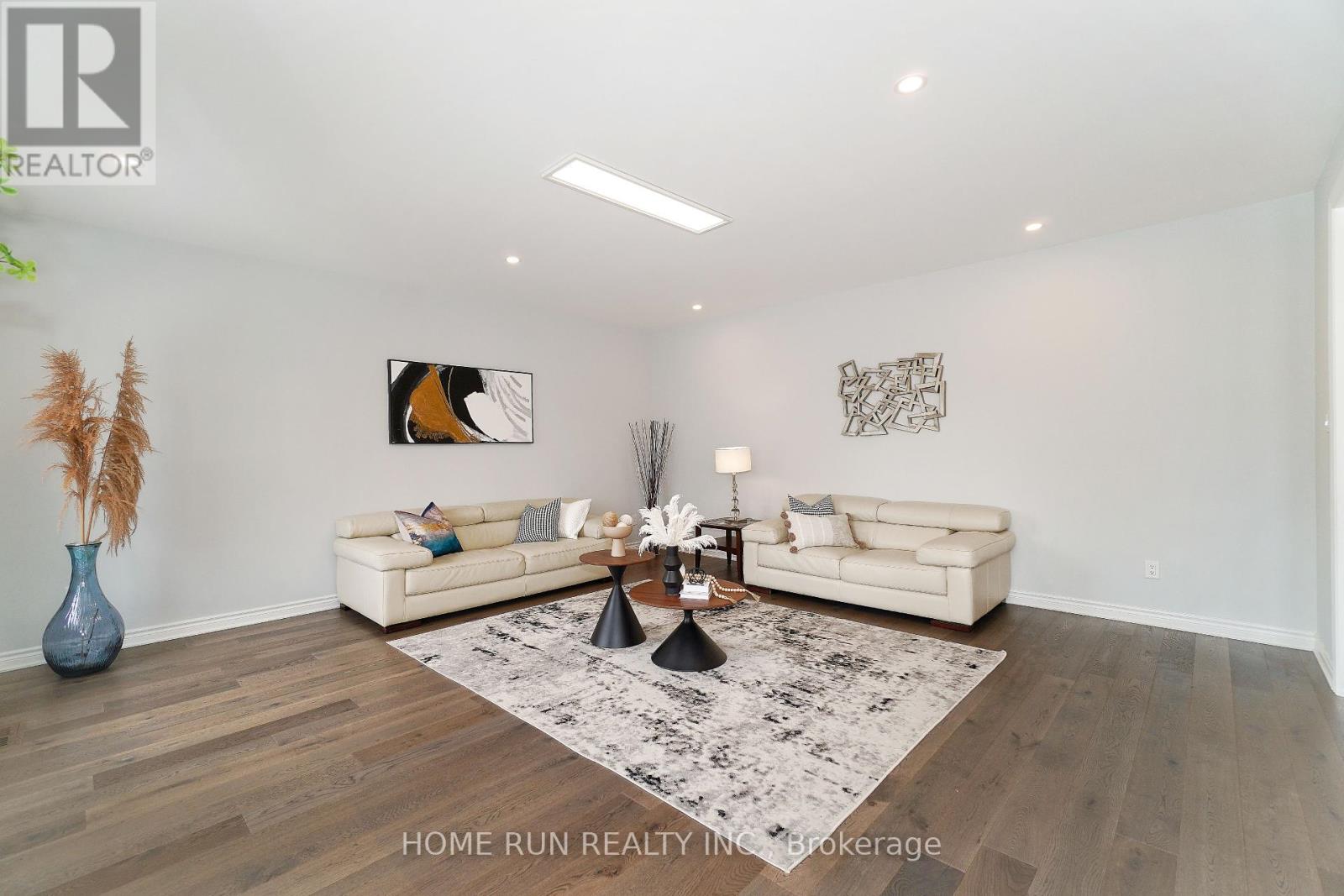 580 Malahat Way