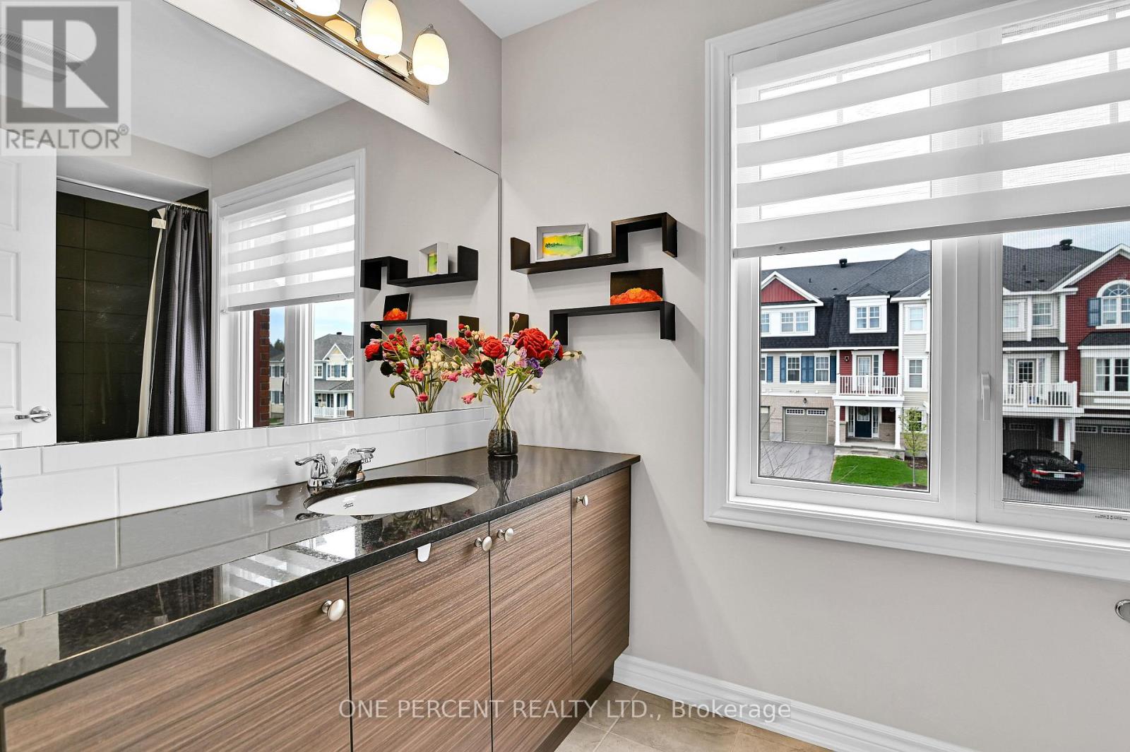 899 Fameflower Street