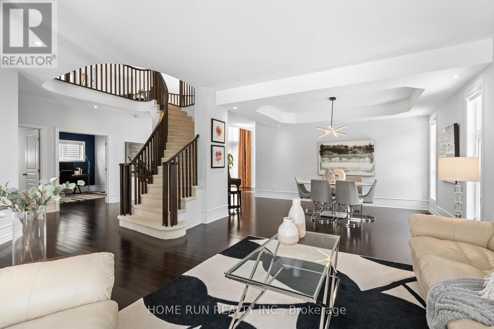100 Kinghaven Crescent