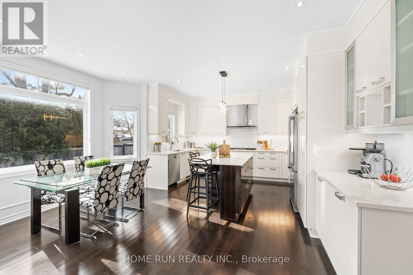 100 Kinghaven Crescent