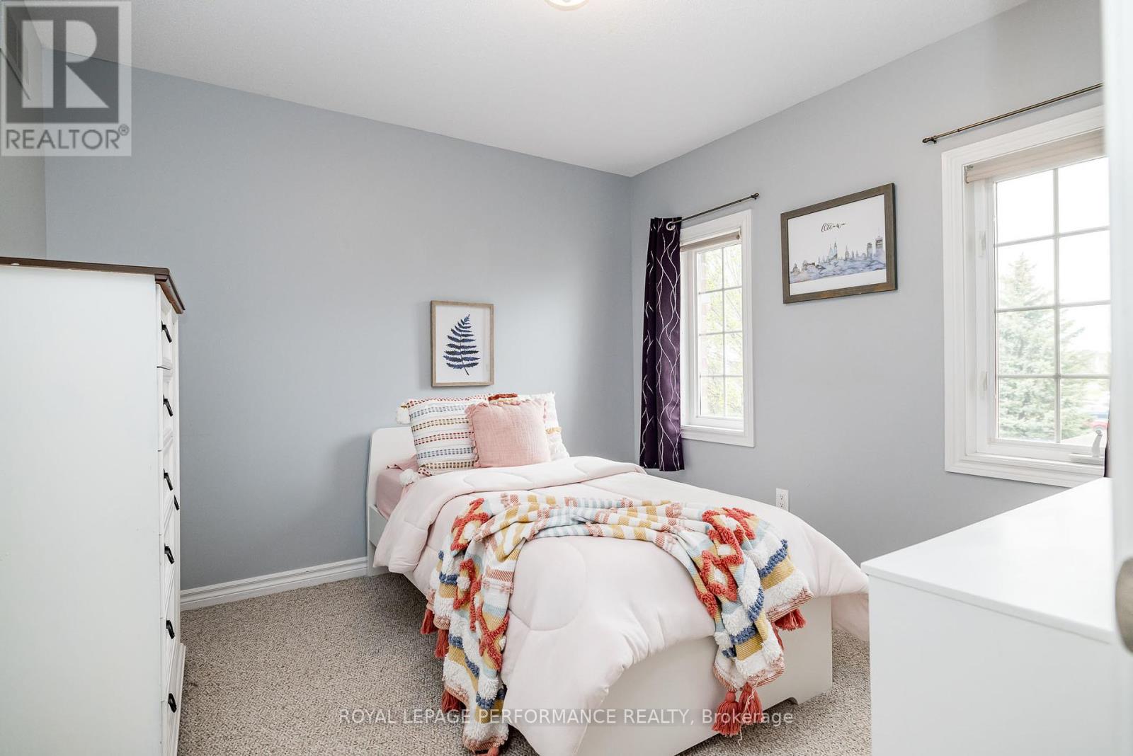 200 Eye Bright Crescent