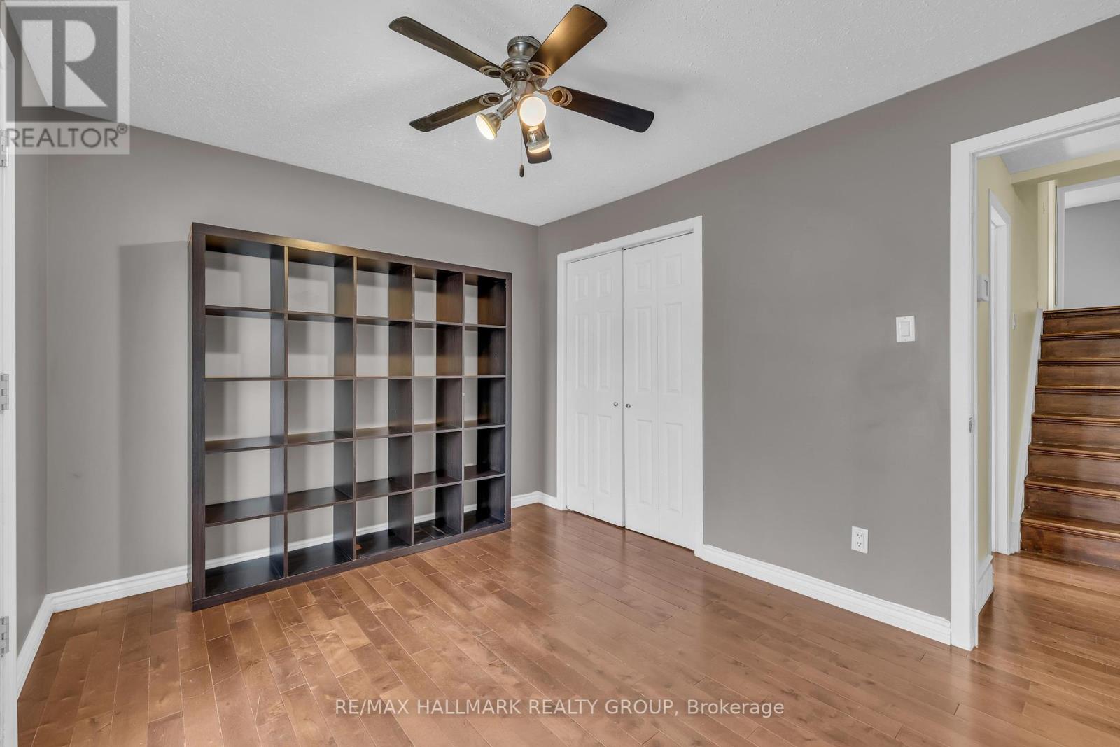 8 Scharf Lane